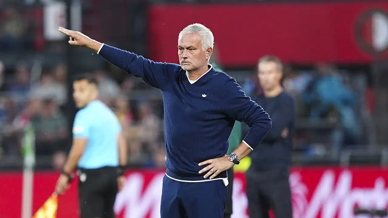 Adı Fenerbahçe ile anılıyordu: Jose Mourinho'dan Kerem Aktürkoğlu açıklaması!