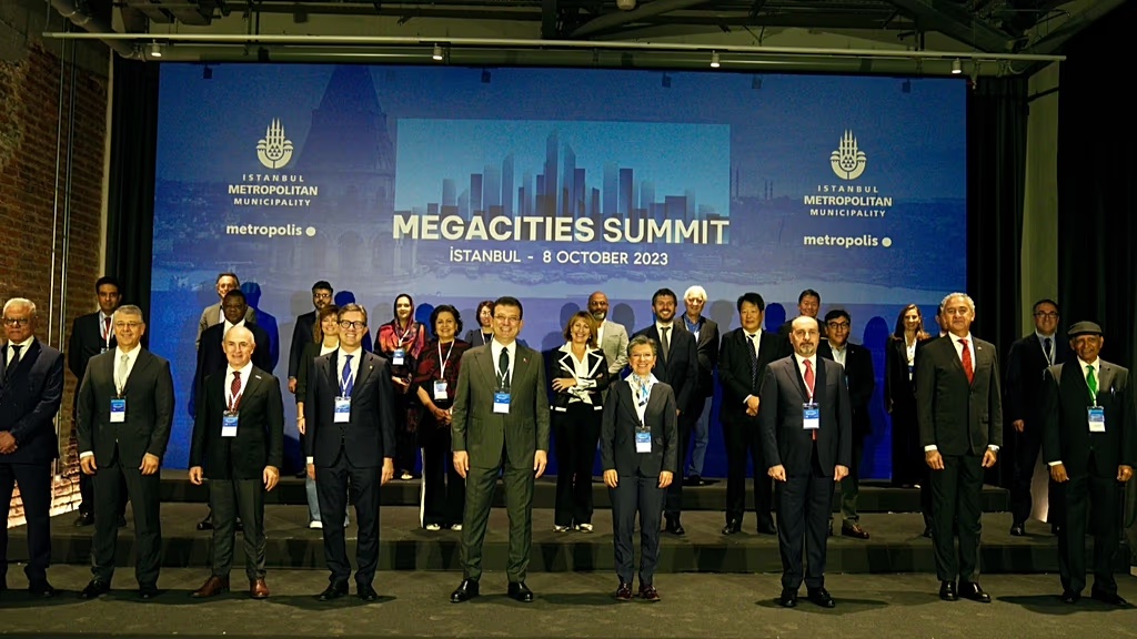 Avrupalı belediye başkanlarından oluşan Eurocities heyetinden İmamoğlu’na 'Özel Demokrasi Ödülü'