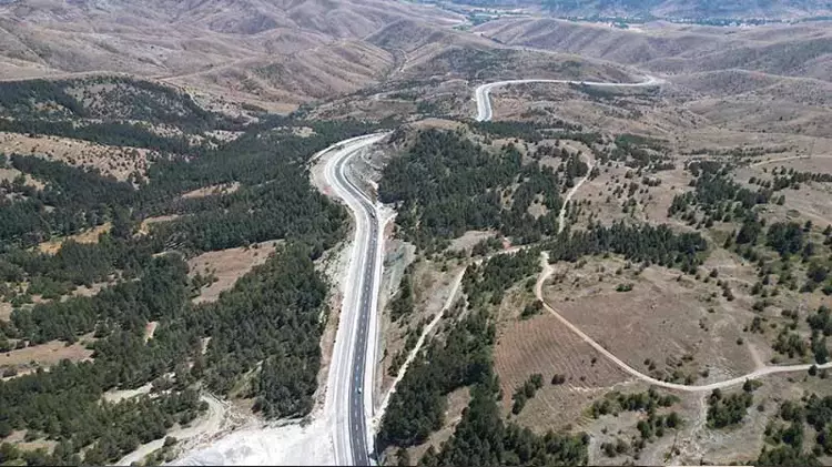 Karadeniz'den İç Anadolu'ya yeni geçiş kapısı 'Çamlıbel Tüneli' olacak