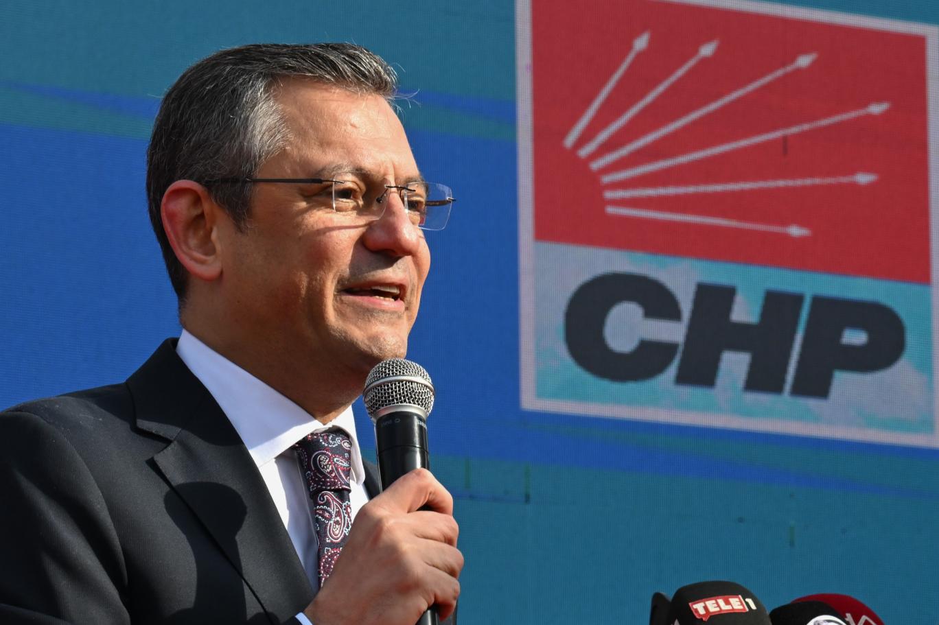 Özgür Özel'den Sivas Kongresi yıl dönümü mesajı