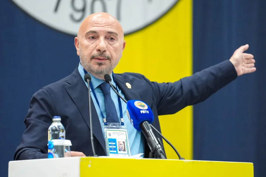 Fenerbahçe'de seçim öncesi flaş karar