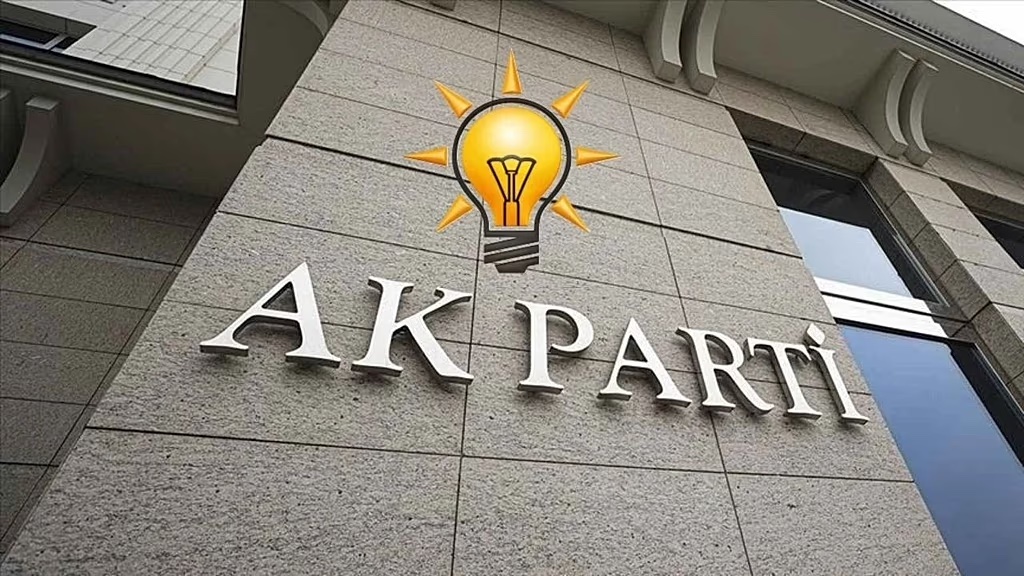 AK Parti'de peş peşe istifalar: Üç gün içinde 7 il başkanı görevden ayrıldı
