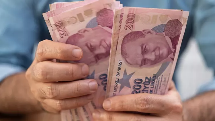 Mahkemeden kıdem tazminatı ve yıllık izin kararı! Yüz binlerce çalışanı ilgilendiriyor