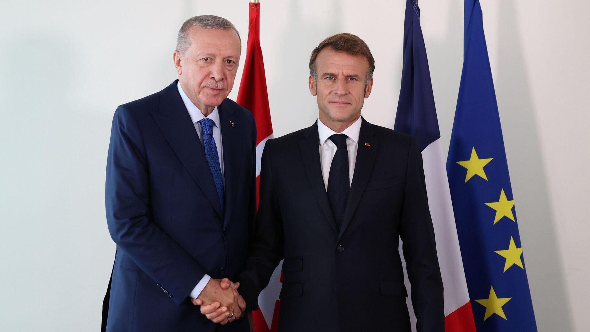 Cumhurbaşkanı Erdoğan, Fransa Cumhurbaşkanı Macron'la görüştü