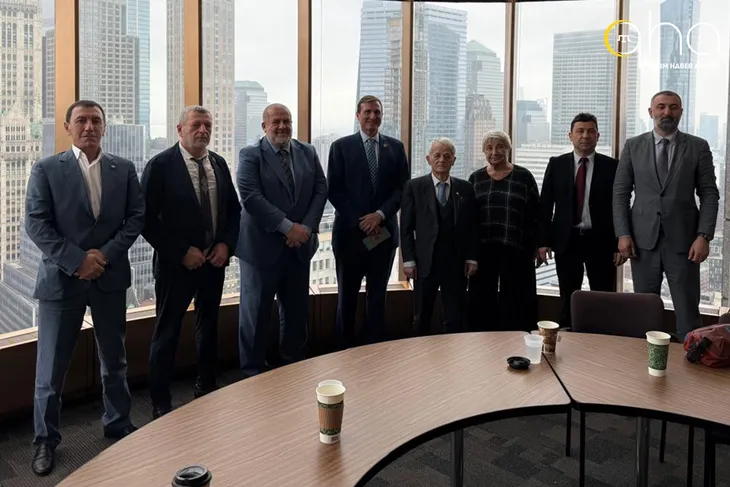 Kırımoğlu ve beraberindeki heyet, ABD Kongre Üyesi Goldman ile Kırım'ı görüştü