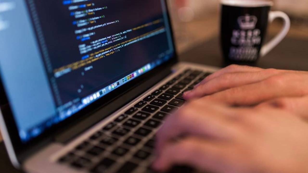 Yasa dışı bahis reklamı yaptıkları tespit edildi: 10 sosyal medya hesabına erişim engeli getirildi!