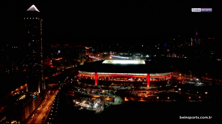 Süper Lig'de derbiye doğru: Galatasaray - Beşiktaş