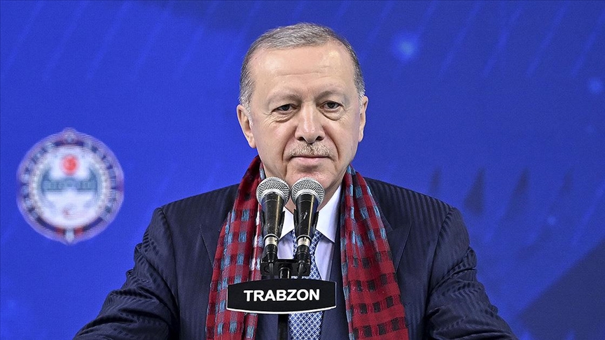 Cumhurbaşkanı Erdoğan: Yardım tırlarımız Gazze'ye ulaşmaya başladı