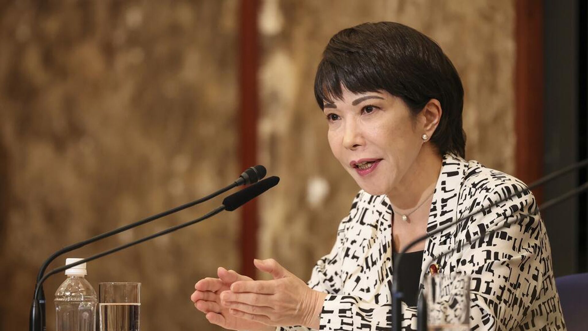 Japonya'da ilk kadın başbakan seçildi: Sanae Takaichi