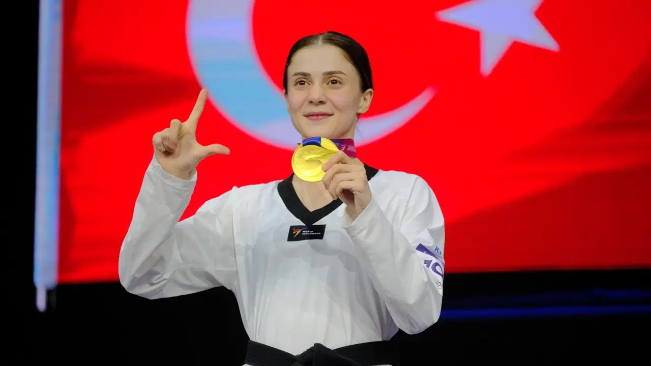 Merve Dinçel, üst üste 2. kez dünya şampiyonu