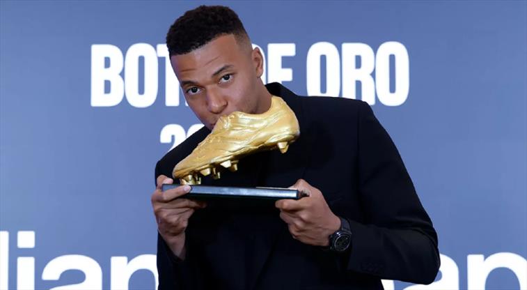 Avrupa Altın Ayakkabı ödülü sahibine verildi!