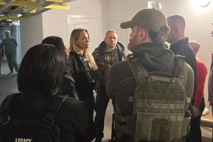 Angelina Jolie Ukrayna'da
