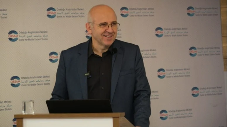 Profesörün skandal 10 Kasım paylaşımı: Tepki yağınca tweetini sildi