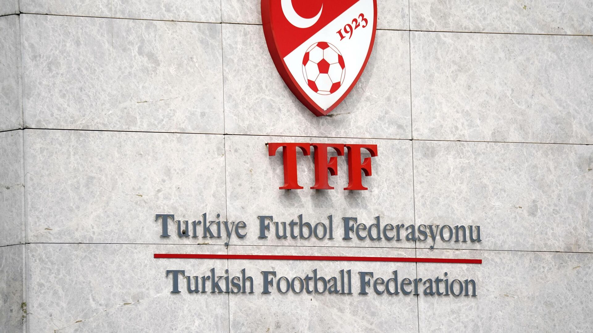 1024 futbolcu PFDK'ya sevk edildi, TFF olağanüstü toplanma kararı aldı