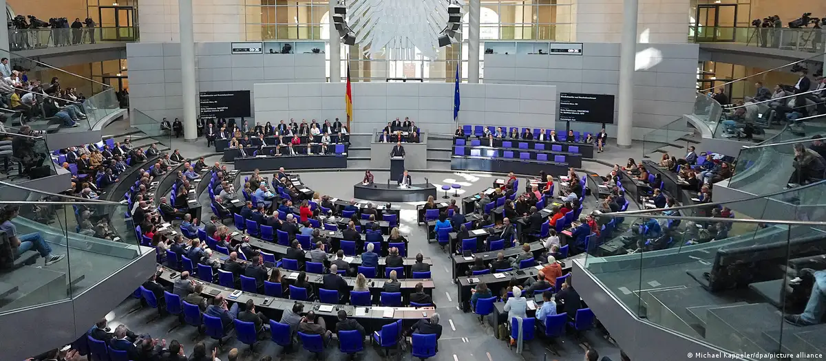 Almanya'da 2026 bütçesi: Borçlanma 180 milyarı aştı