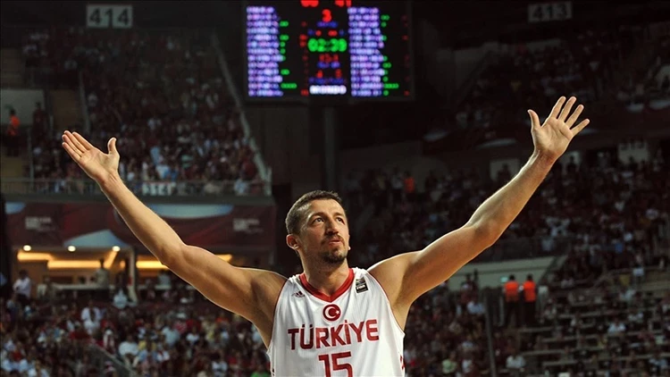 Hidayet Türkoğlu'na büyük onur!