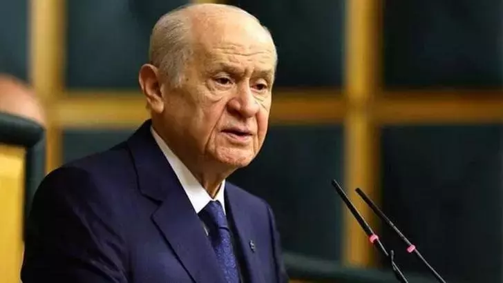Bahçeli: Terör musibetinin kökü her cihetten kazınacaktır