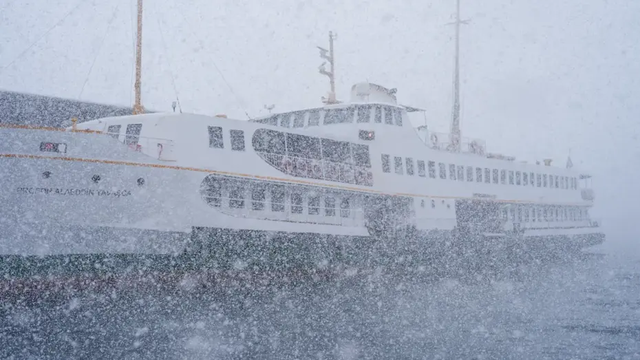 İstanbul'da bazı vapur seferleri iptal edildi