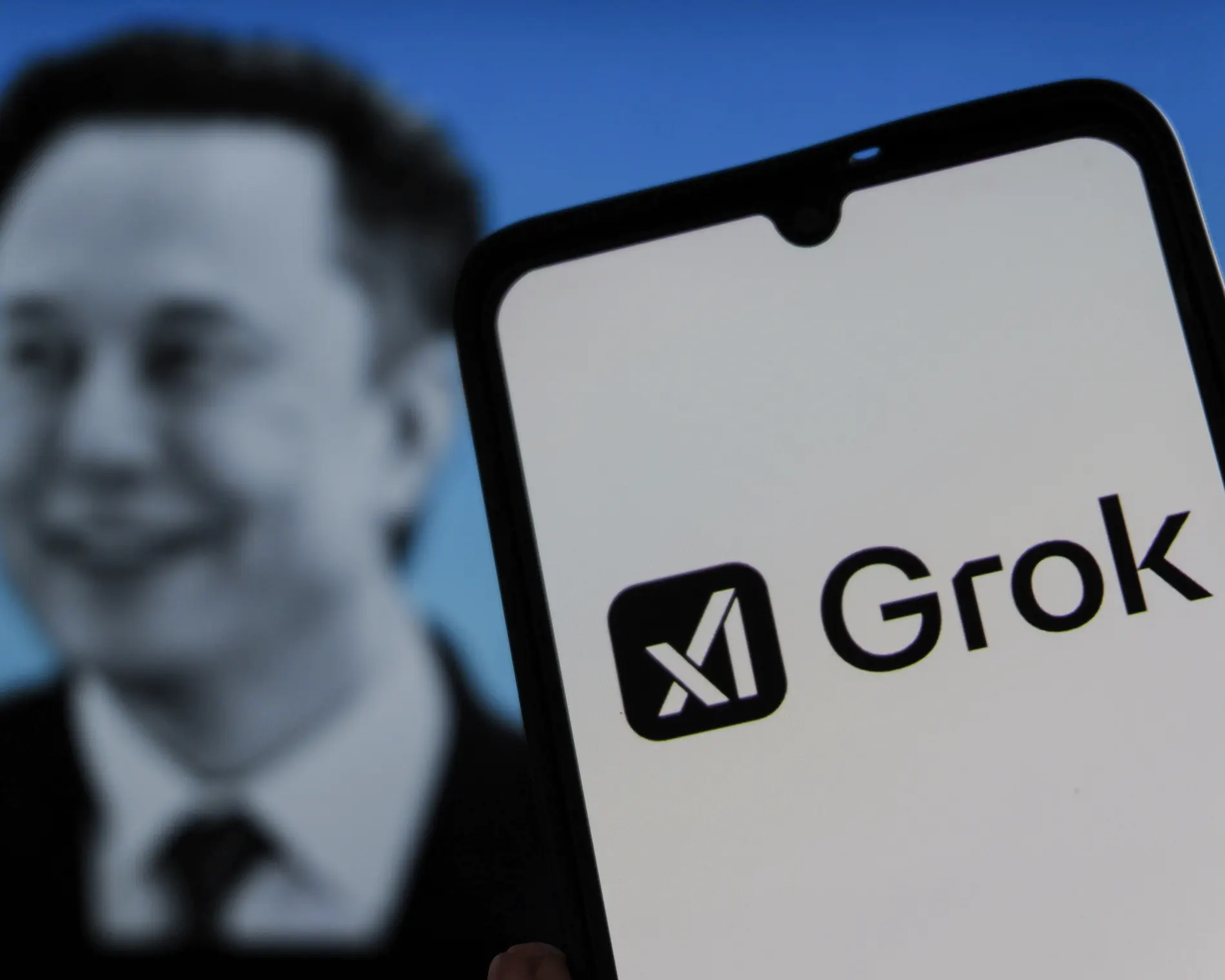 Elon Musk’ın xAI Yatırımı ve Grok Tepkisi