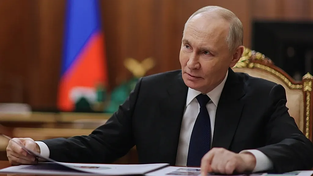 Trump'ın eski danışmanı: Rusya, Ukrayna için Venezuela’yı masaya koydu