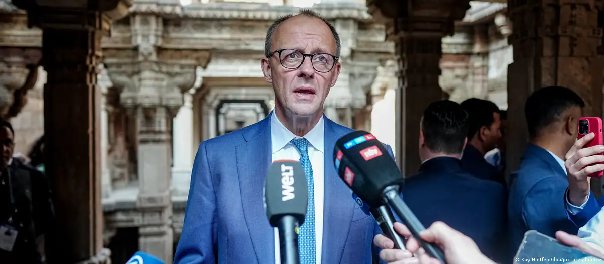 Almanya Başbakanı Merz'den İranlı göstericilere destek