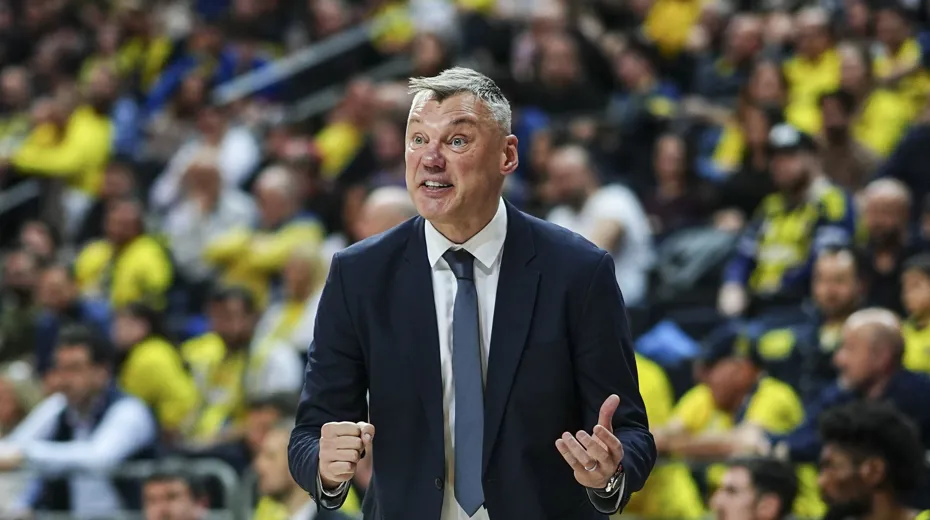 Sarunas Jasikevicius yeni sözleşmeyi imzaladı