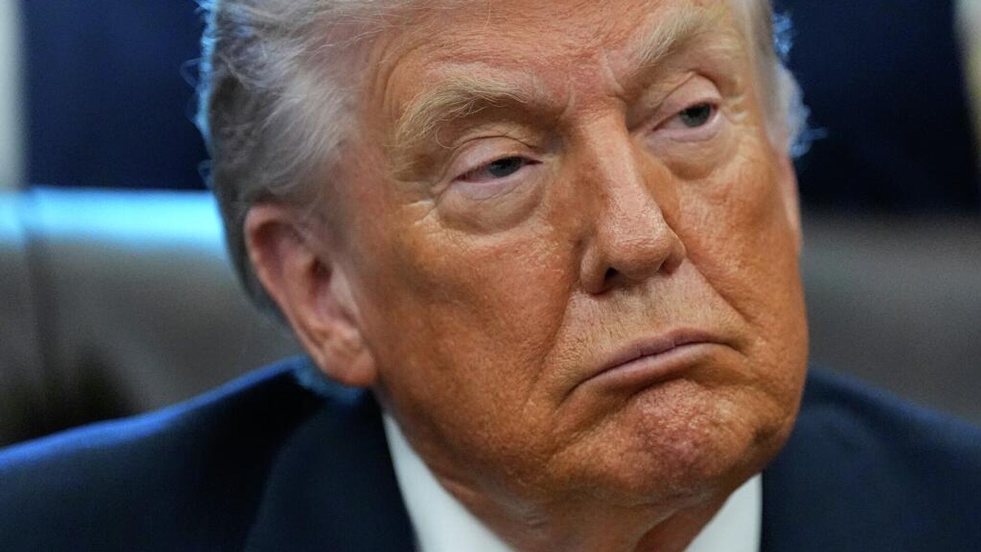 Trump’tan Grönland konusunda ‘uyum sağlamayan müttefiklere’ gümrük vergisi uyarısı