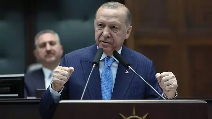 Cumhurbaşkanı Erdoğan: Bayrağımıza uzanan o kirli elleri bulacak, hesabını soracağız