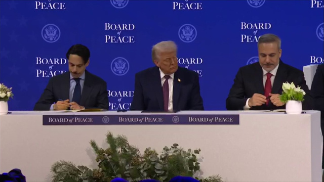 Davos'ta Barış Kurulu için imzalar atıldı