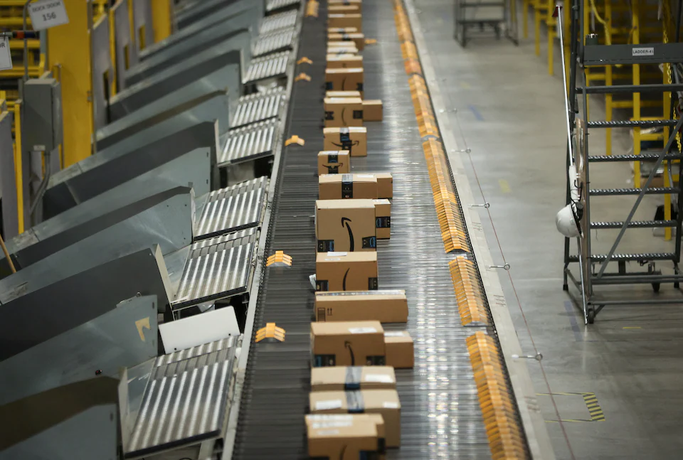 Amazon gelecek hafta binlerce kurumsal çalışanı daha işten çıkarmayı planlıyor