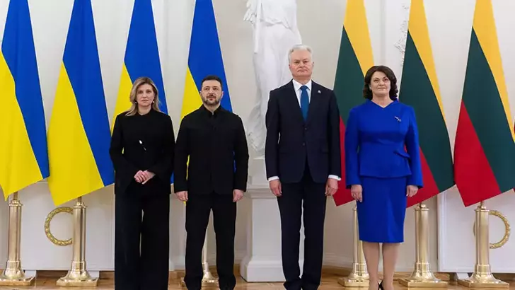 Zelenski, Litvanya Cumhurbaşkanı Nauseda ile bir araya geldi