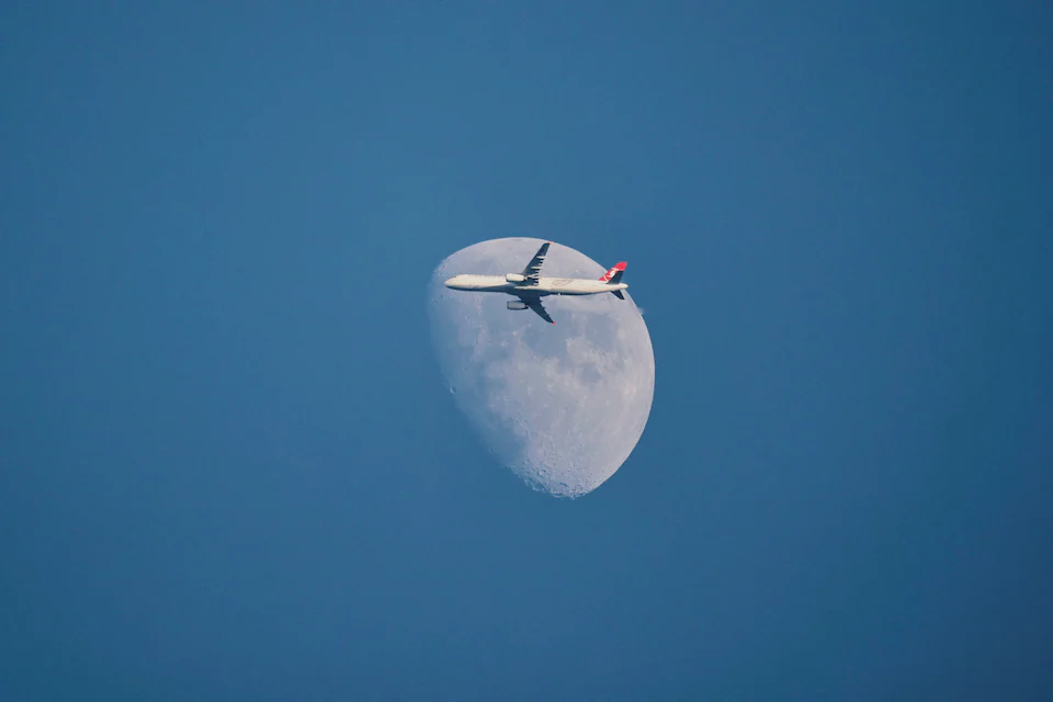 Airbus CEO’su Guillaume Faury,“önemli” ticari zararların ardından yeni risklere karşı uyardı