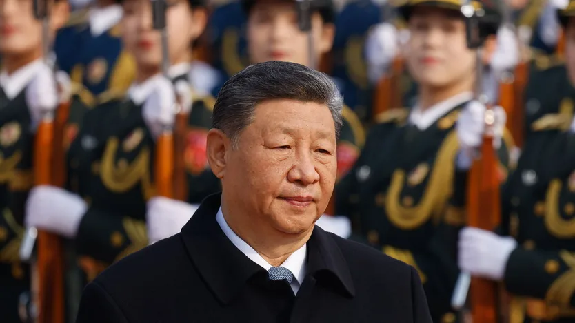 Xi Jinping’in Çin’in en üst düzey generallerini tasfiye etmesi neyi ortaya koyuyor?