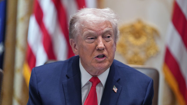 Trump: Hindistan, Rusya'dan petrol alımını durdurdu, gümrük vergisi düşürülecek