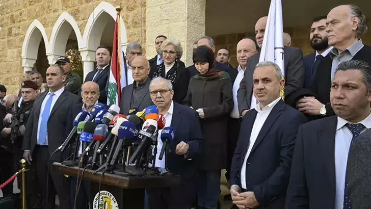 Lübnan: İsrail’in saldırıları, ülkemizin egemenliğini hedef alıyor