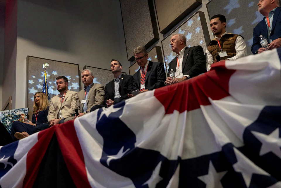 MAGA, MAGA’ya karşı : Georgia seçimi Trump’ın tabanındaki bölünmeleri ortaya koyuyor