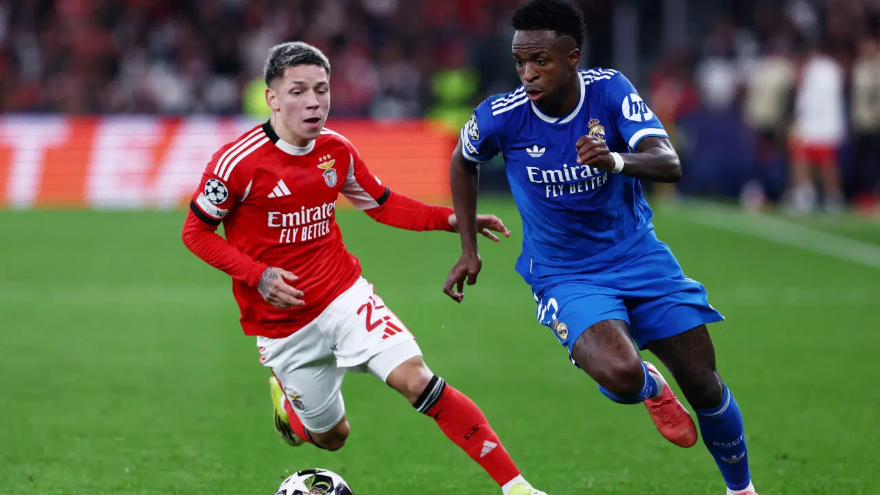 Irkçı ifadeler kullandığı iddia edilmişti: UEFA'dan Gianluca Prestianni'ye men cezası!