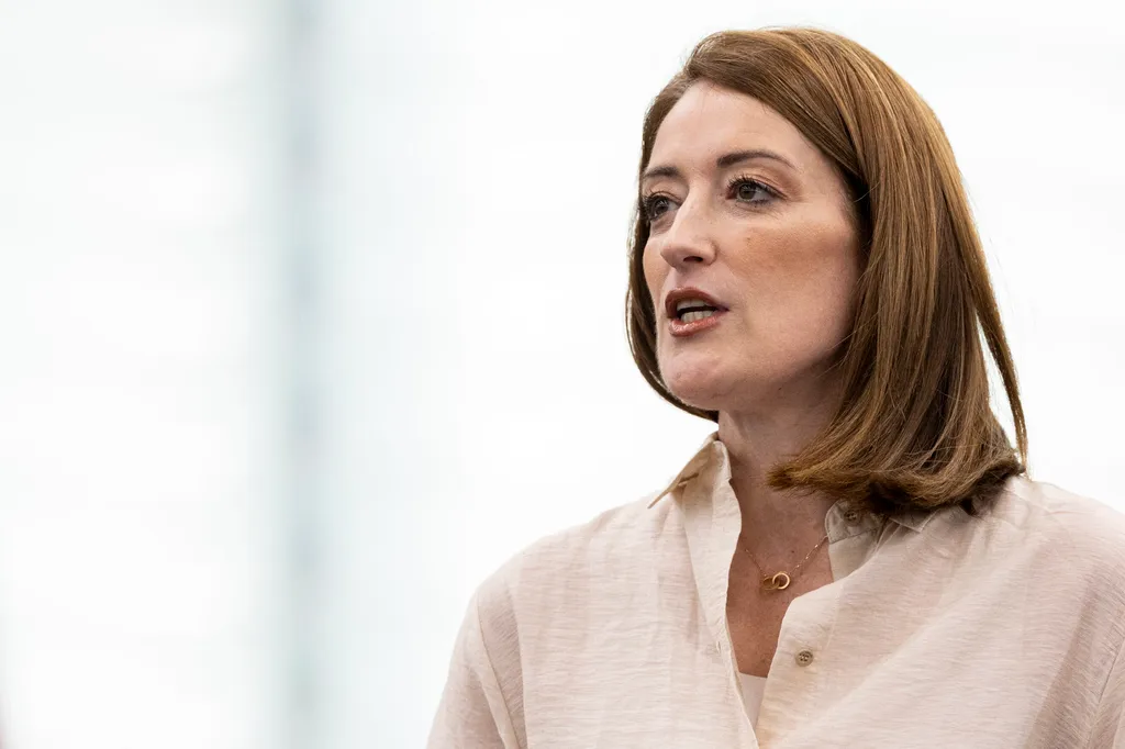 AB ülkeleri, Avrupa Parlamentosu’na ek yetkiler verilmesi nedeniyle Komisyon’u mahkemeye vermekle tehdit ediyor