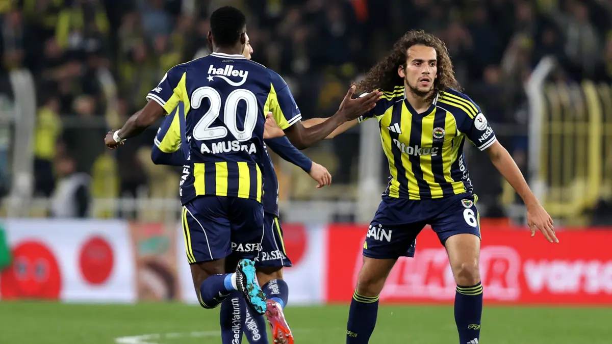 Fenerbahçe, Samsunspor karşısında 90+5'te geri döndü ve kazandı