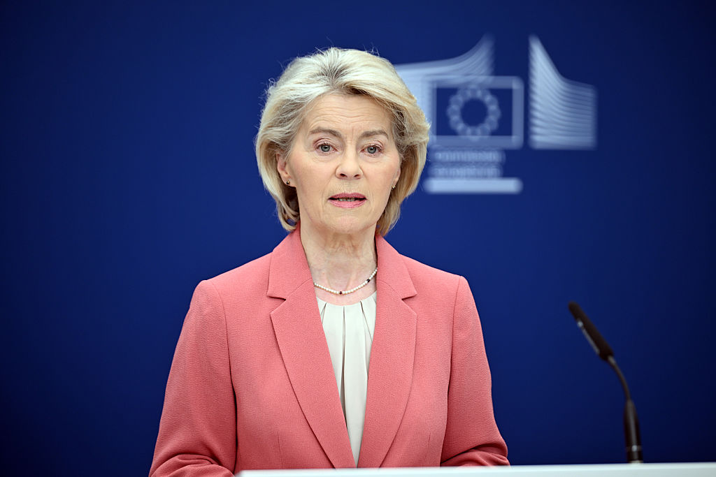 Von der Leyen AB’nin Küresel Odağını Güvenliğe Kaydırıyor