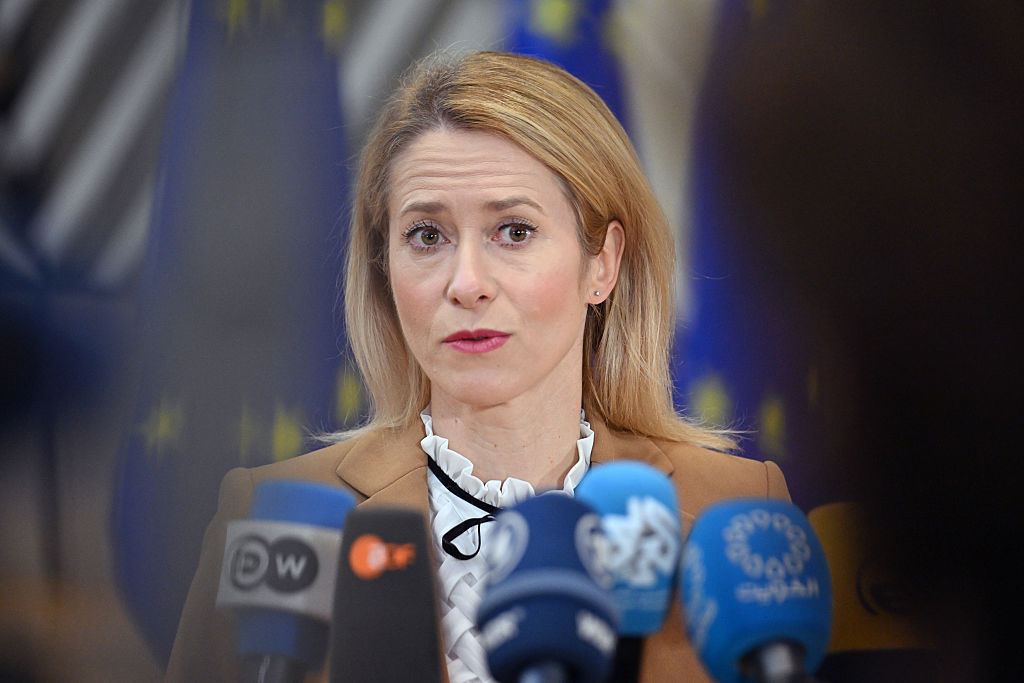 AB, insan hakları ihlalleri nedeniyle İran’dan 19 kişi ve kuruma yaptırım uyguladı