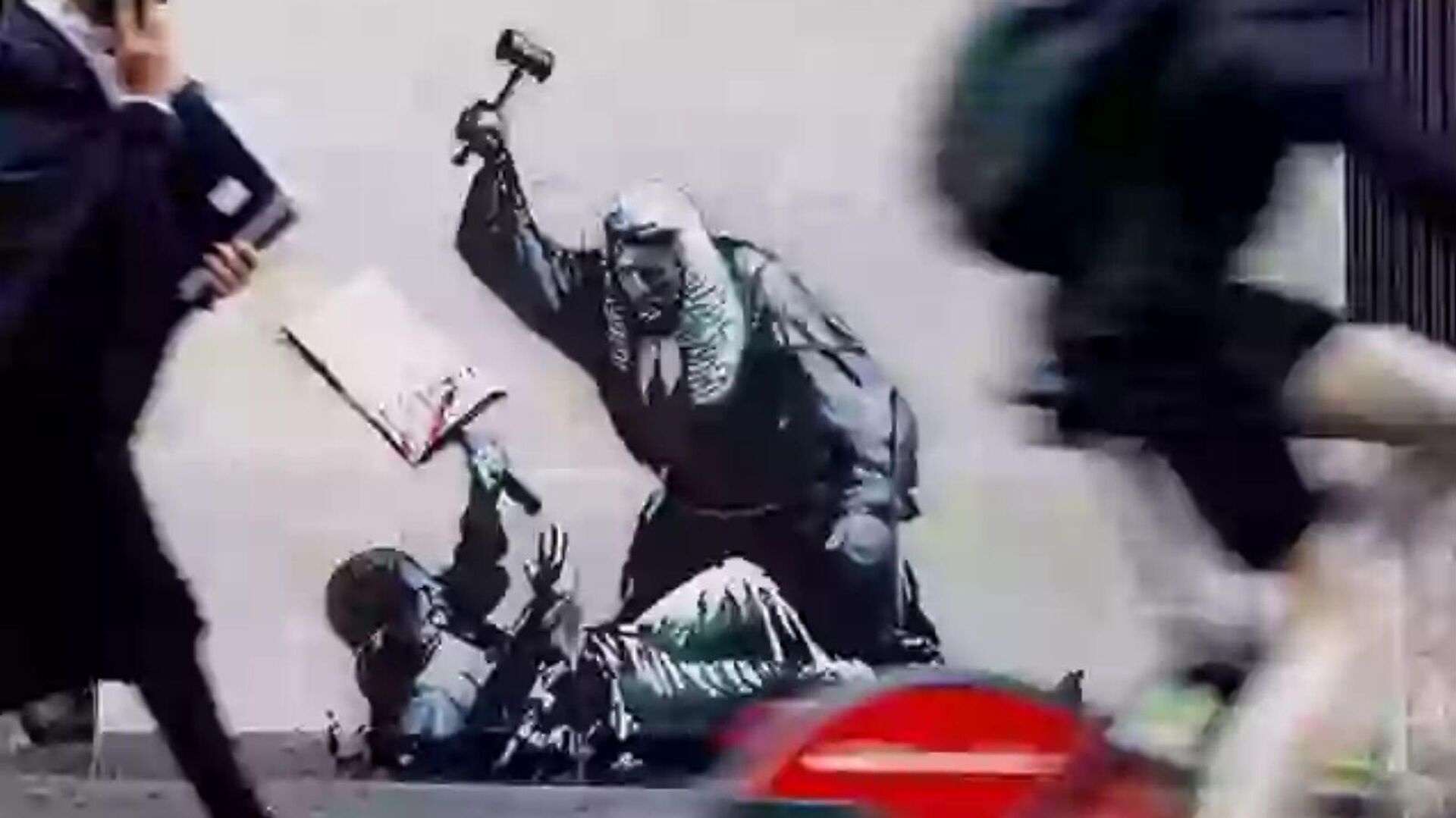 Dünyanın en gizemli sanatçısı Banksy’nin gerçek kimliği ortaya çıktı