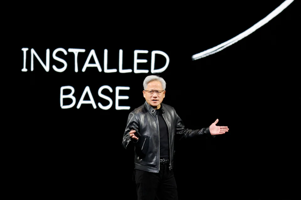 Nvidia CEO’su Huang, 2027’ye kadar yapay zekâ çiplerinde en az 1 trilyon dolarlık gelir fırsatı görüyor