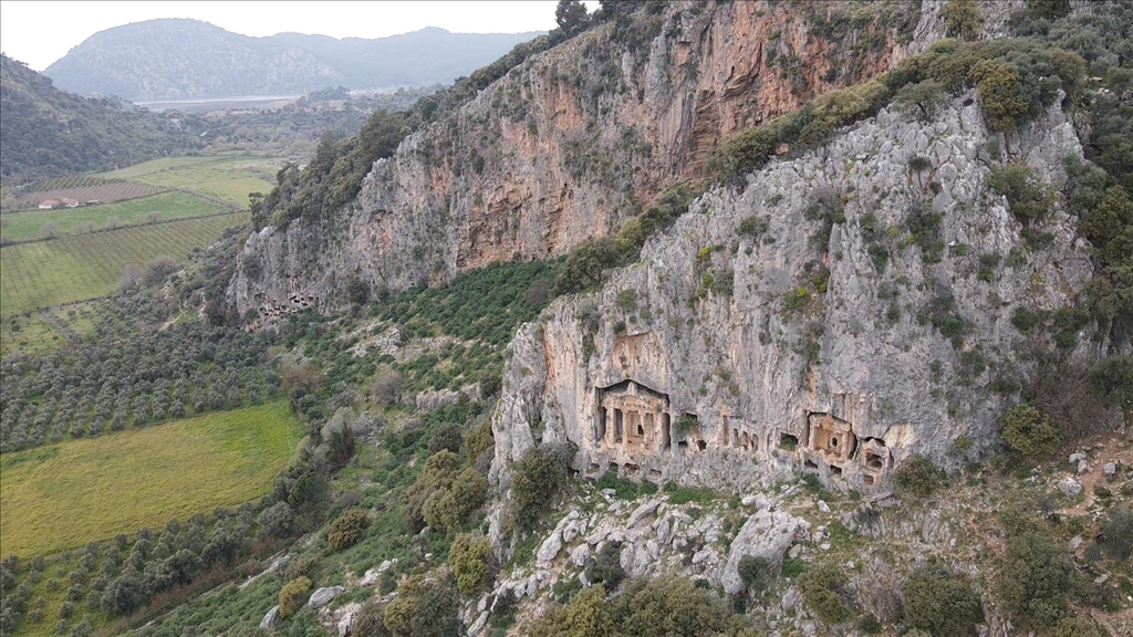 Muğla'nın turistik mahallesi Dalyan bayramda yerli turistleri bekliyor