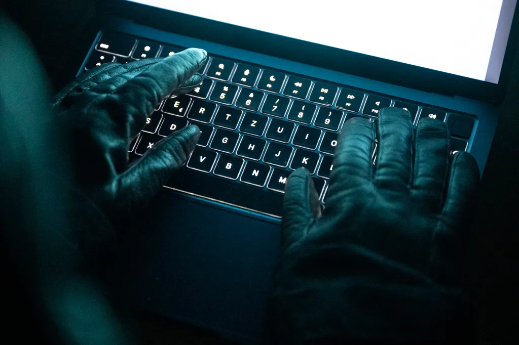 AB, büyük siber suç grubunu bulut altyapısı ihlalinden sorumlu tuttu