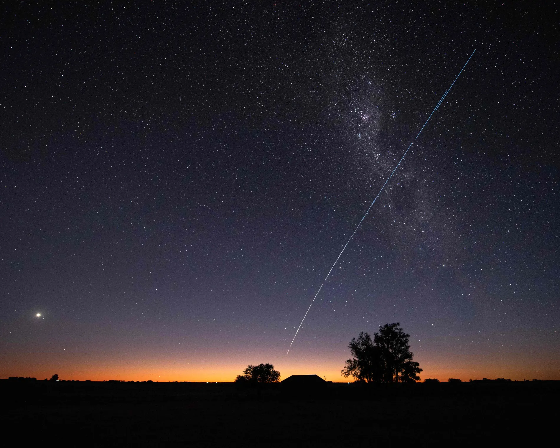 Bilim insanları uyarıyor: Uydu aynası planları uykuyu ve ekosistemleri dünya genelinde bozabilir