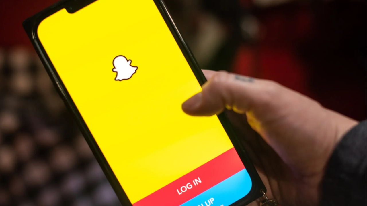 Snap çalışanlarının yüzde 16'sını işten çıkaracak