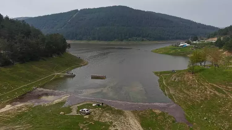 Koyunların otladığı baraj tekrar doldu