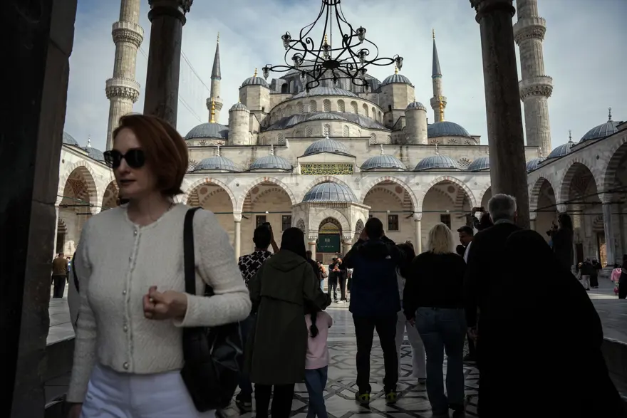 Yapımına 1 milyondan fazla altın harcandı