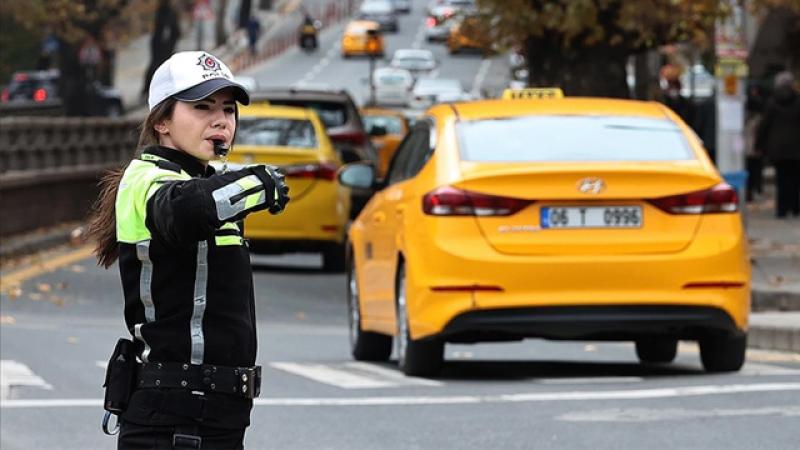 Başkentte 1 Mayıs nedeniyle bazı yollar trafiğe kapatılacak